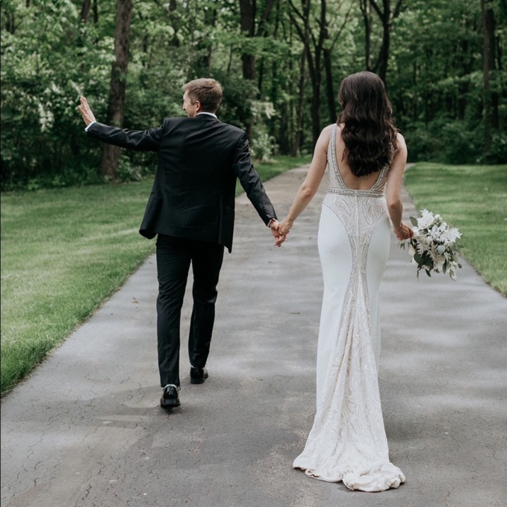 Berta Wedding Dress Model 17-113 - Picture 2 of 10